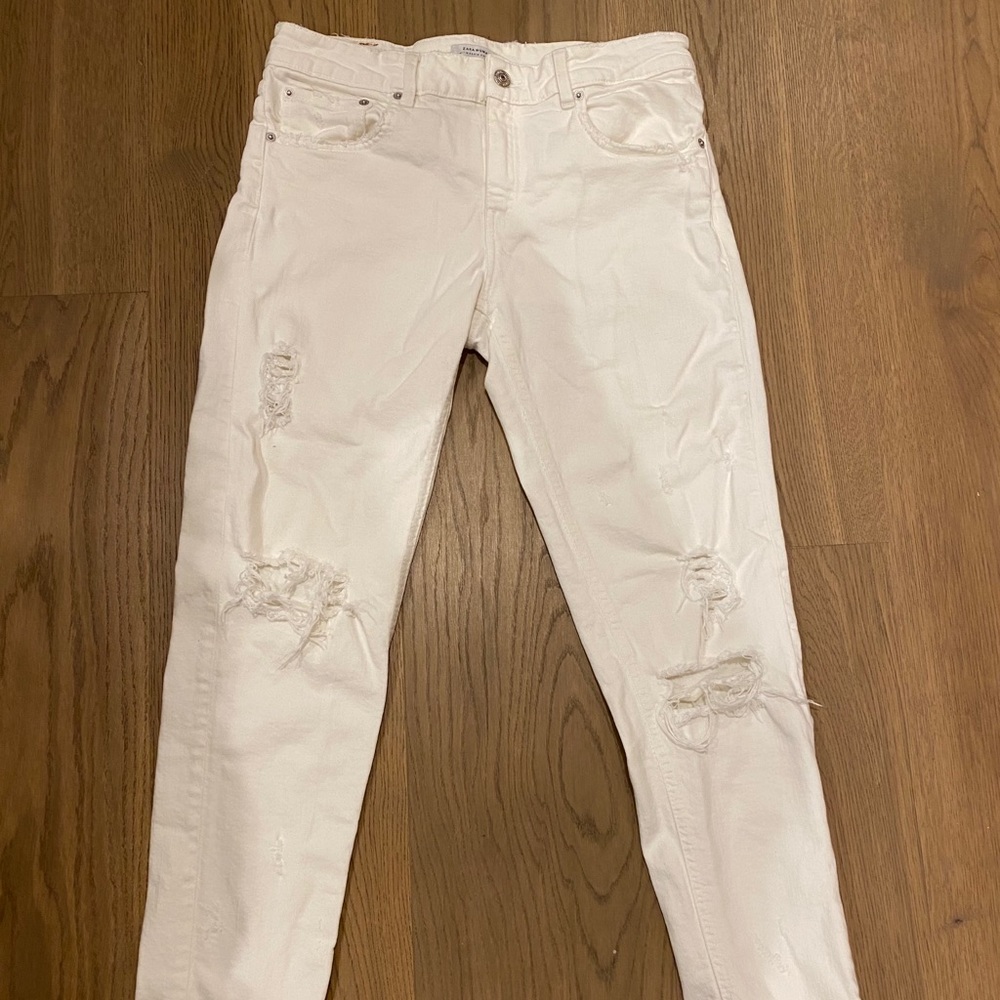 ZARA white straight cut ripped jeans